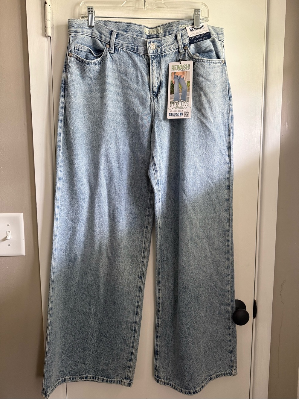 Rewash Light Blue Wide Leg Jeans for Women, Size 11/30